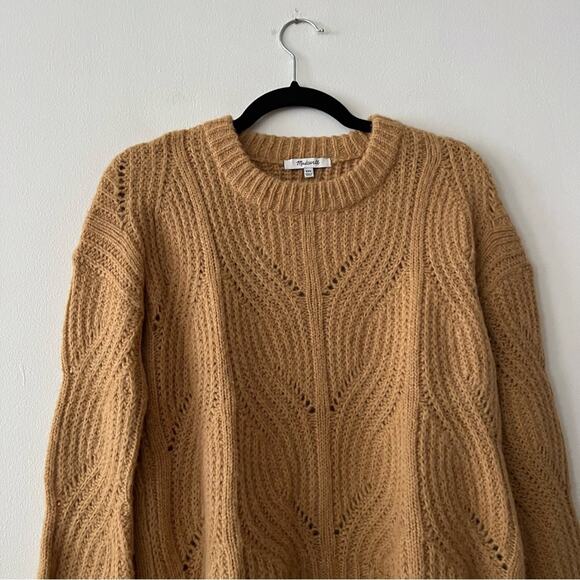 Madewell Charley Pullover Sweater in Heather Honeysuckle - Picture 5 of 9